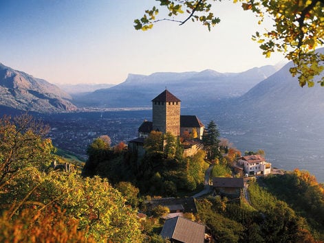 Schloss Tirol